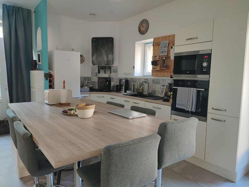 Maison - 193 m² - 6 pièces