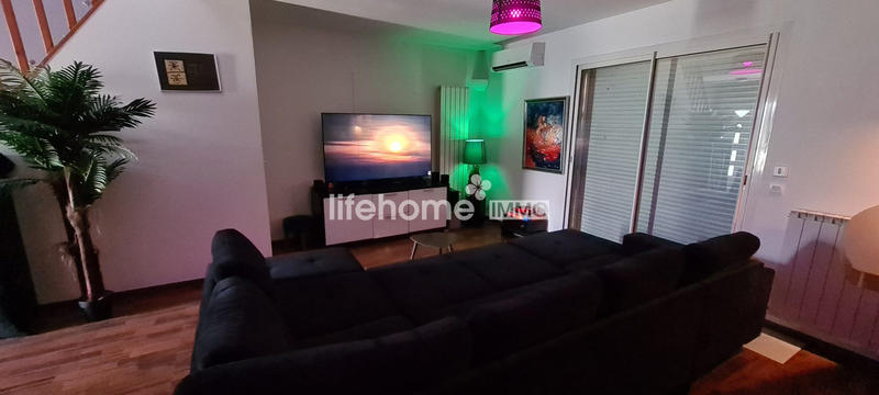 Maison traditionnelle - 123 m² - 6 pièces