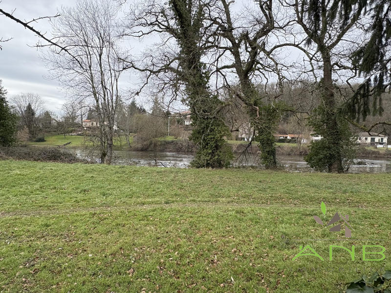 Maison ancienne - 239 m² - 6 pièces