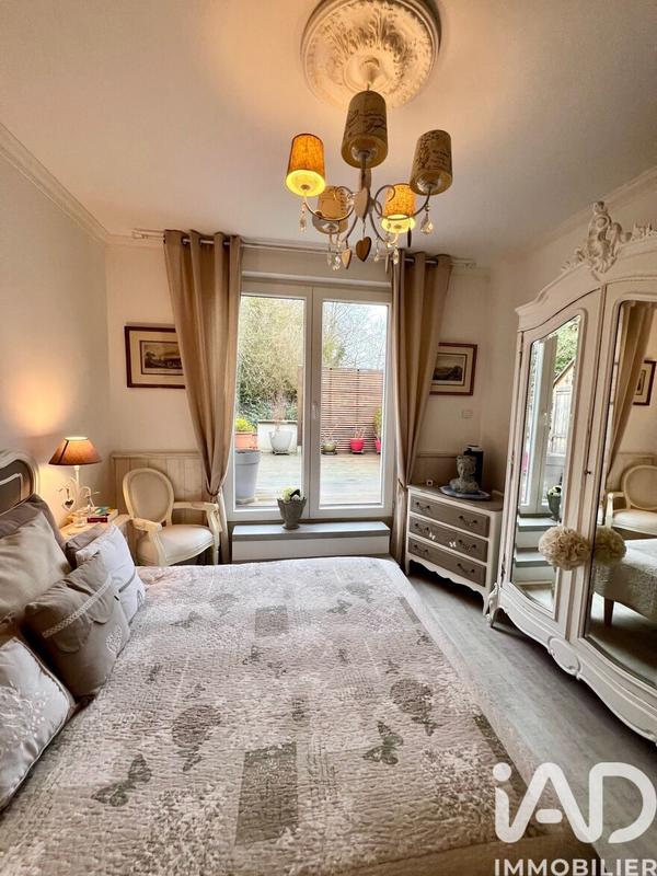 Maison de ville - 92 m² - 4 pièces