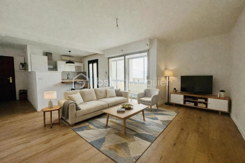 Appartement - 65 m² - 3 pièces