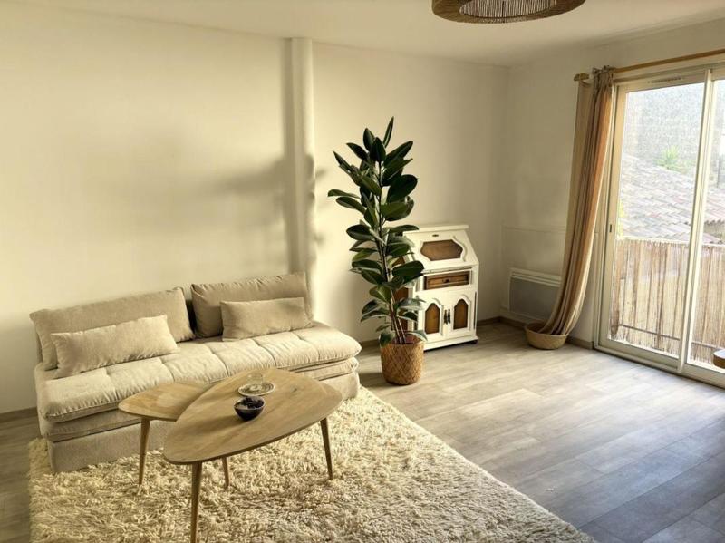 Appartement - 62 m² - 1 pièce