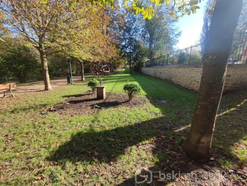 Maison traditionnelle - 120 m² - 6 pièces