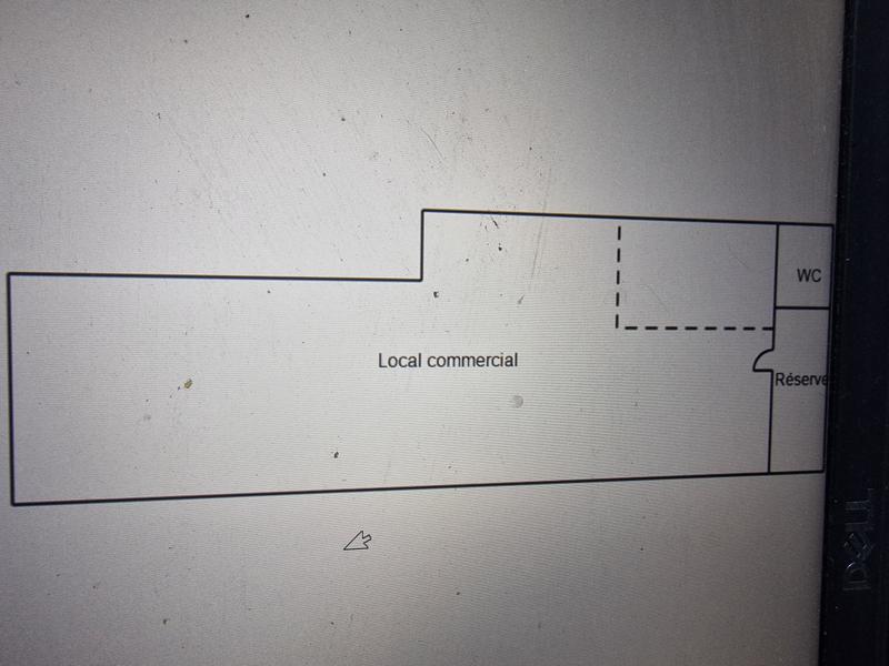 Local commercial - 113 m² - 2 pièces