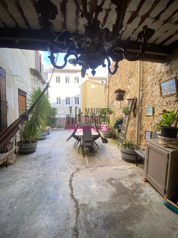 Maison - 190 m² - 6 pièces