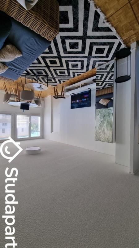 Chambre - 12 m² - 1 pièce