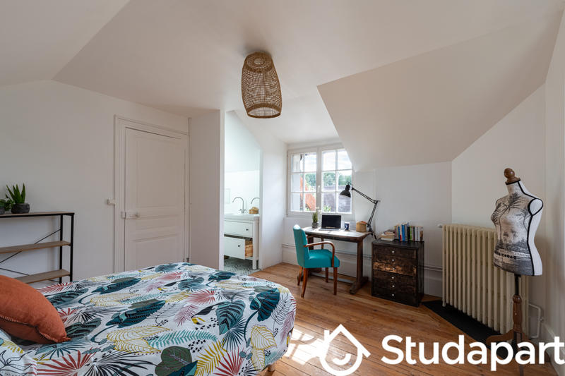 Chambre - 14 m² - 1 pièce