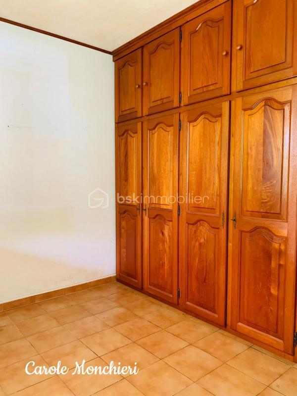 Maison - 193 m² - 8 pièces