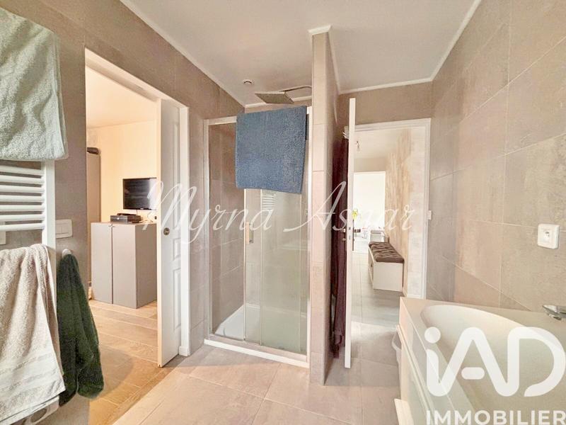 Maison - 106 m² - 5 pièces