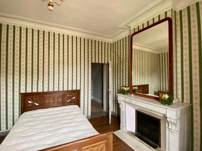 Maison ancienne - 203 m² - 6 pièces