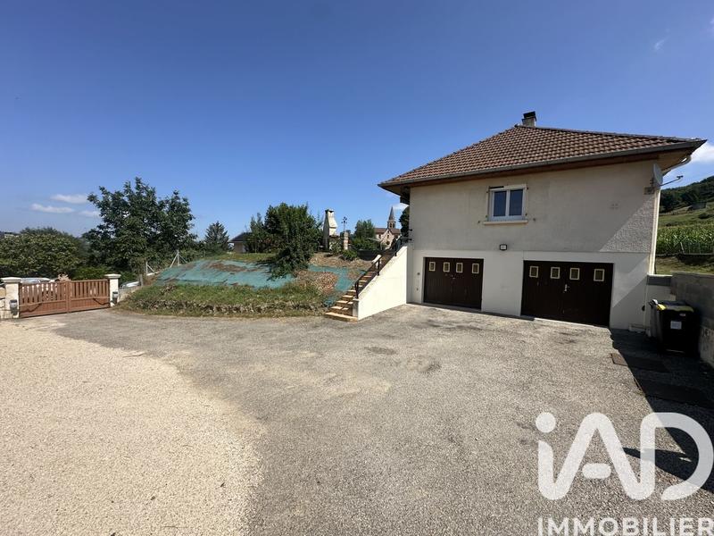 Maison - 92 m² - 4 pièces