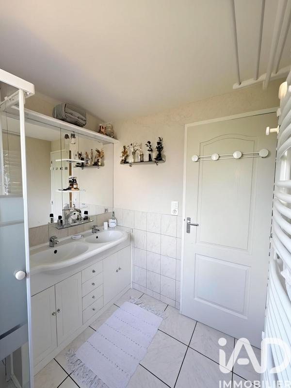 Maison - 111 m² - 5 pièces