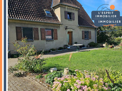 Maison - 250 m² - 8 pièces