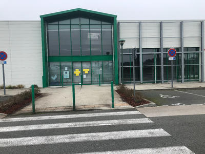 Local commercial - 290 m²