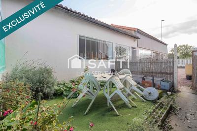 Maison - 221 m² - 9 pièces