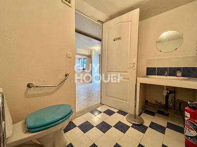 Local d'activité / Entrepôt - 54 m² - 2 pièces