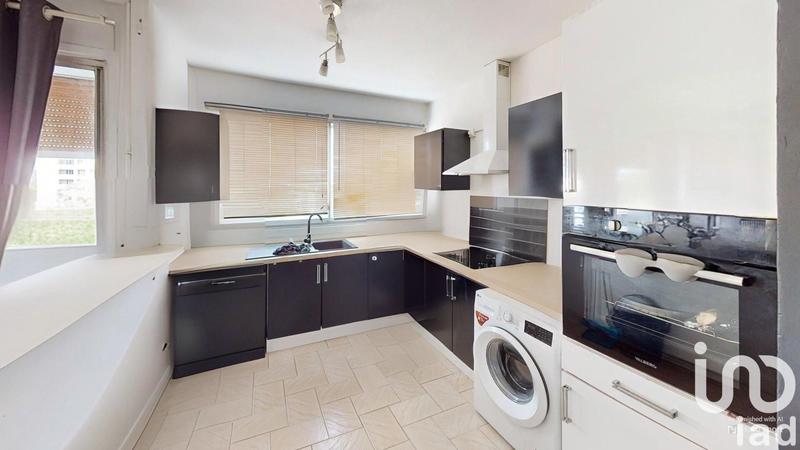 Appartement - 80 m² - 4 pièces