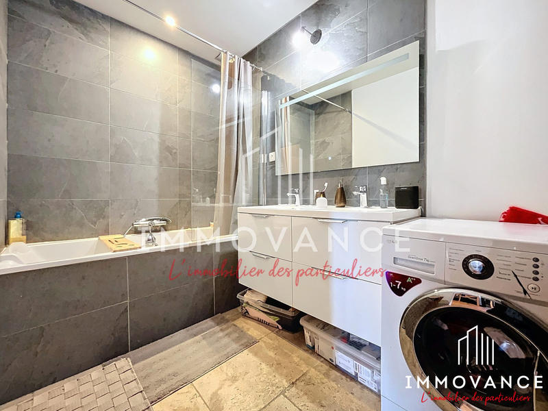 Maison - 95 m² - 4 pièces