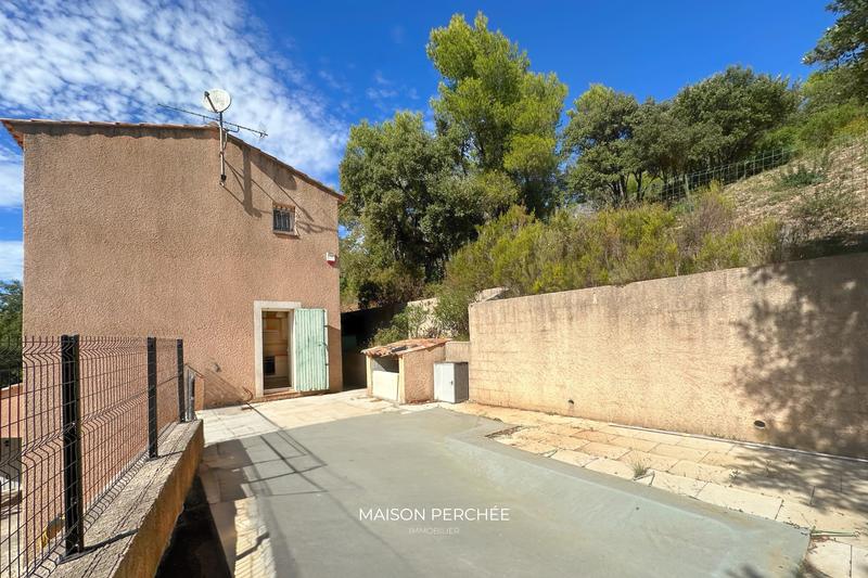 Villa - 104 m² - 4 pièces