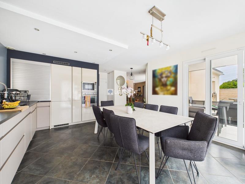 Maison contemporaine - 163 m² - 6 pièces