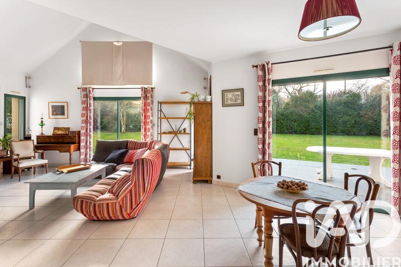 Maison de maîtres - 169 m² - 7 pièces