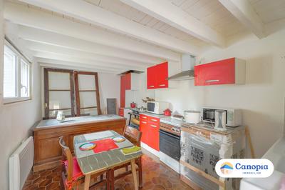 Maison - 93 m² - 5 pièces