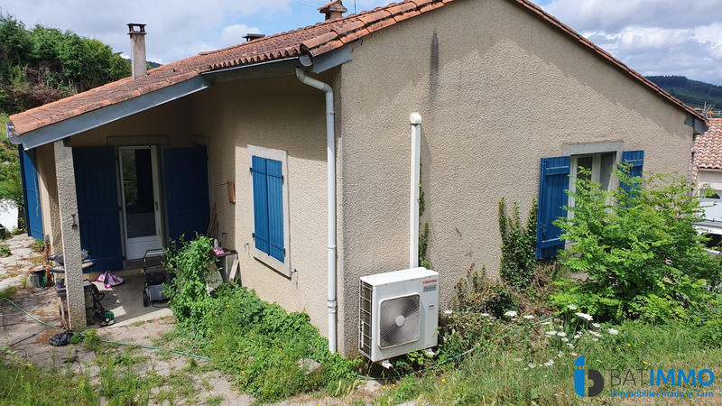 Maison - 93 m² - 5 pièces