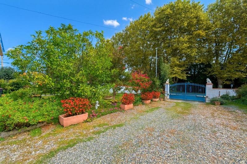 Appartement - 127 m² - 6 pièces