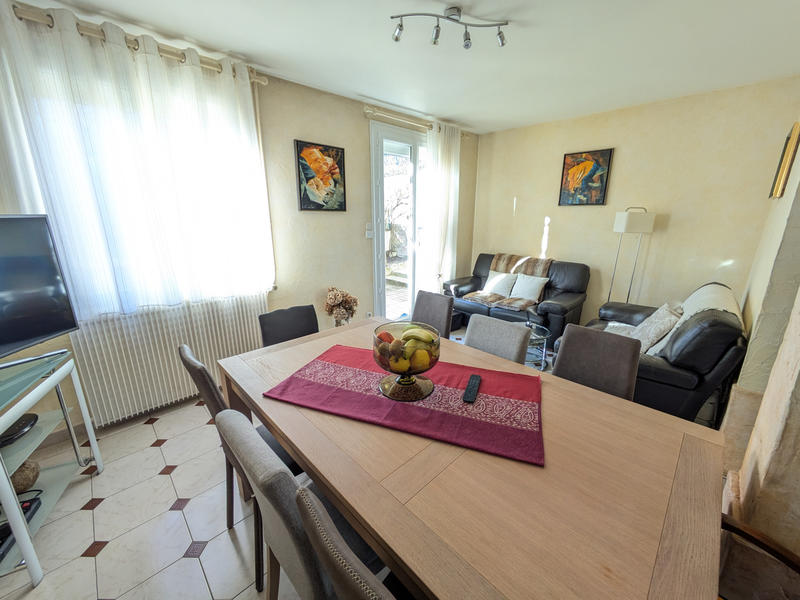 Maison - 82 m² - 7 pièces