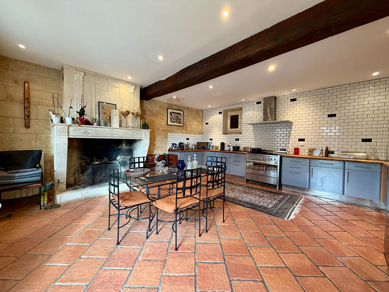 Maison - 145 m² - 4 pièces