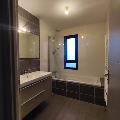 Maison - 115 m² - 6 pièces