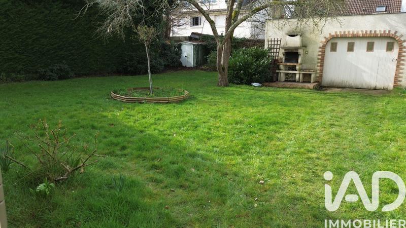 Maison - 90 m² - 5 pièces