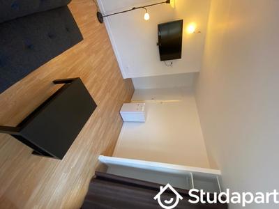 Chambre - 13 m² - 1 pièce