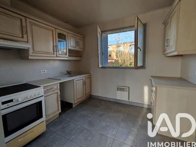 Maison - 63 m² - 4 pièces