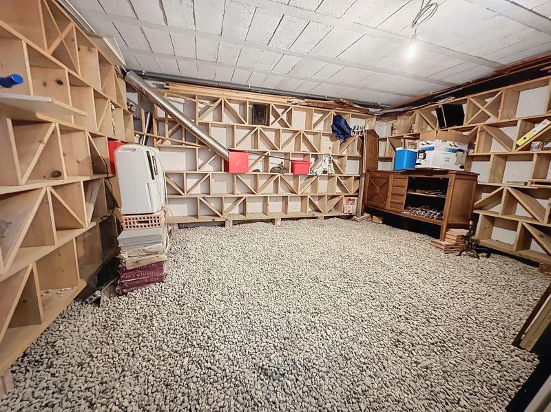 Maison - 222 m² - 7 pièces