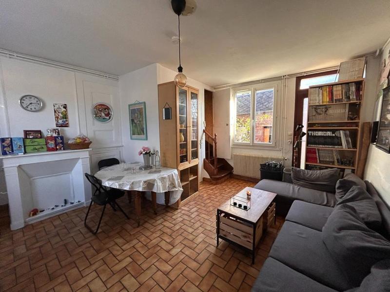 Maison de ville - 75 m² - 5 pièces