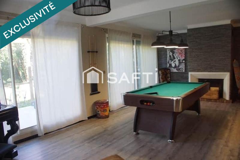 Maison - 293 m² - 8 pièces