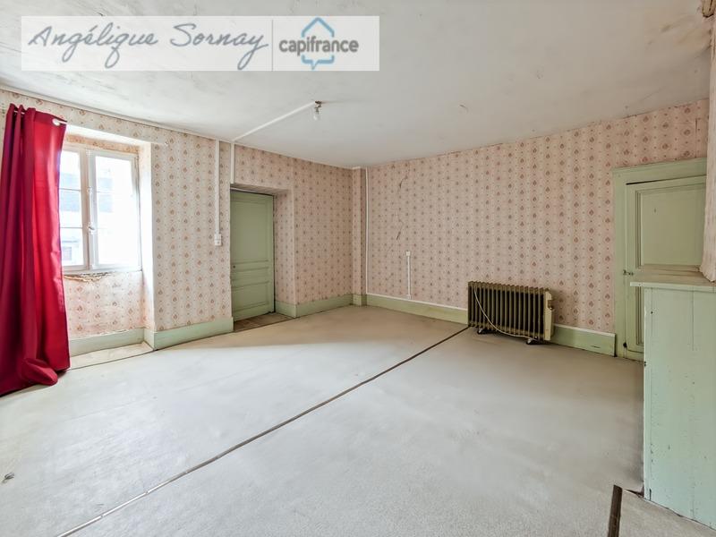 Maison - 98 m² - 5 pièces