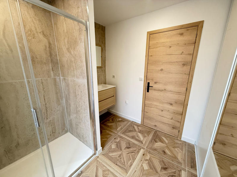 Appartement - 75 m² - 3 pièces