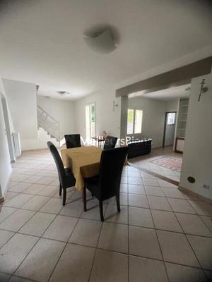 Pavillon - 128 m² - 6 pièces