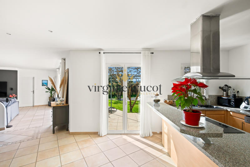 Maison - 153 m² - 5 pièces