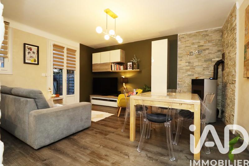 Maison de ville - 104 m² - 5 pièces