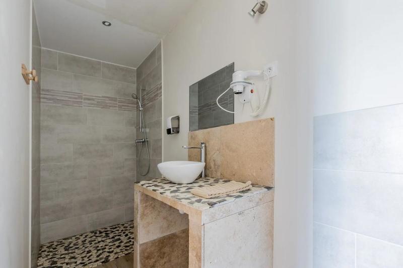 Maison - 150 m² - 8 pièces