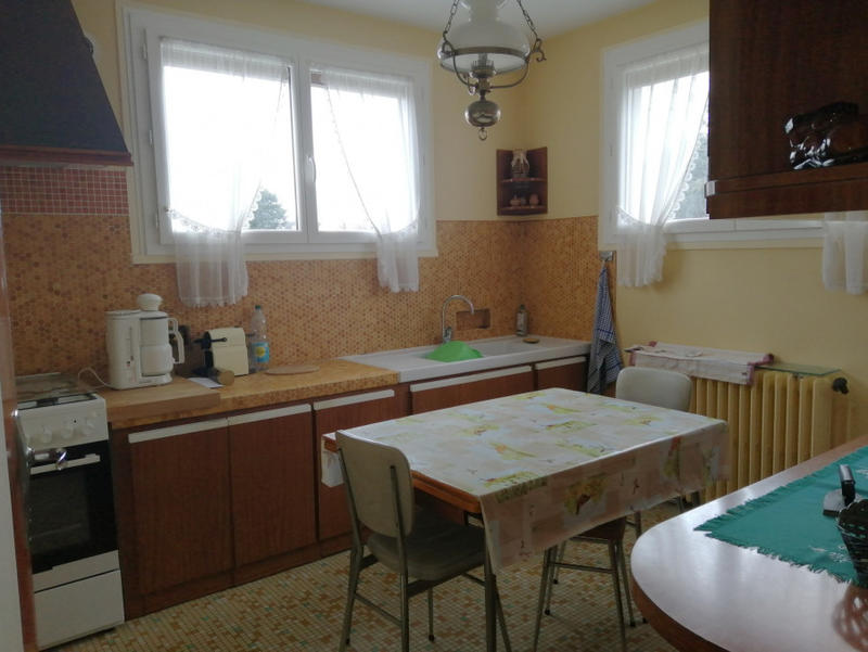 Maison - 96 m² - 5 pièces