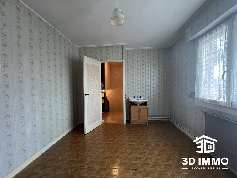 Maison - 96 m² - 5 pièces