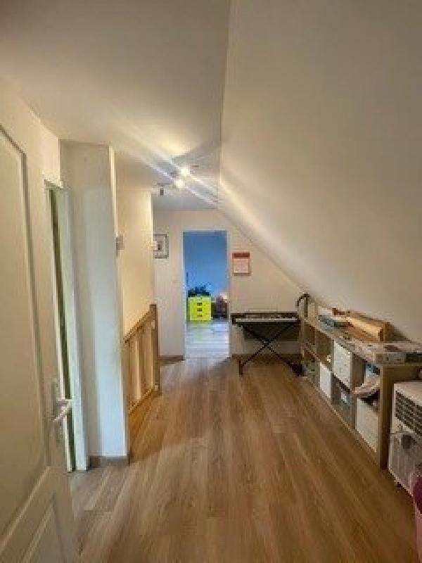 Maison - 91 m² - 5 pièces