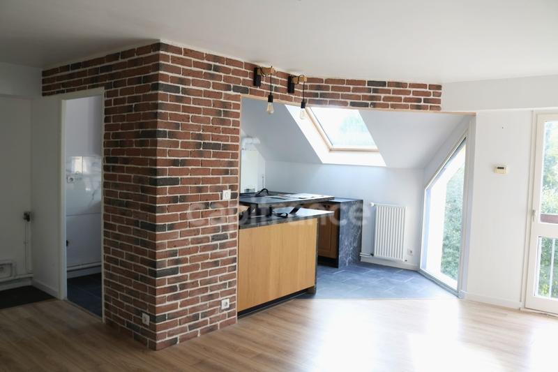 Appartement - 80 m² - 4 pièces