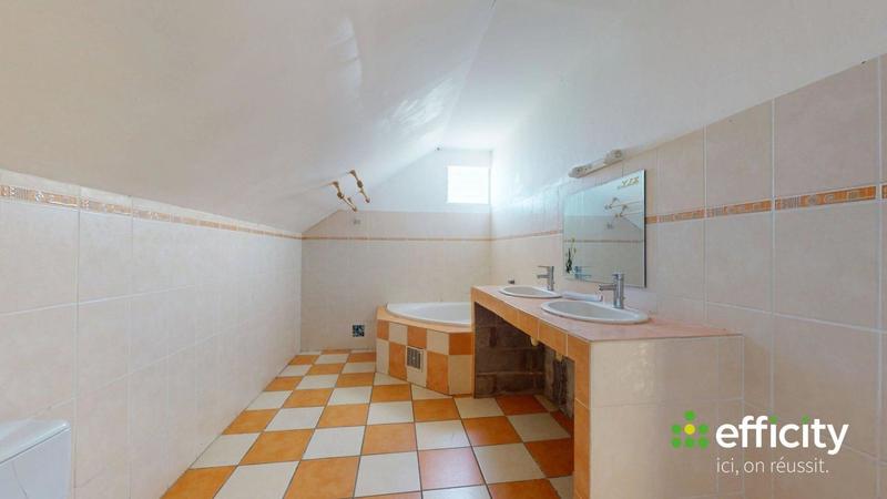 Maison - 83 m² - 3 pièces