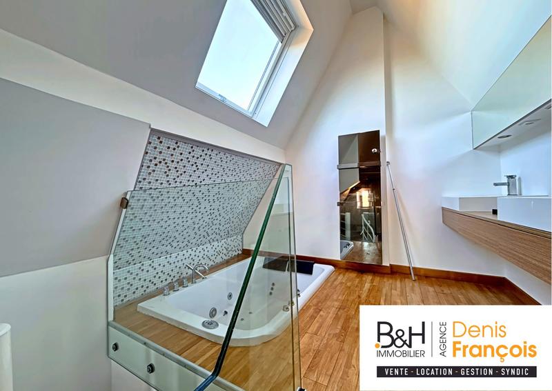 Maison ancienne - 120 m² - 4 pièces