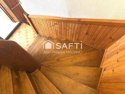 Maison - 130 m² - 7 pièces